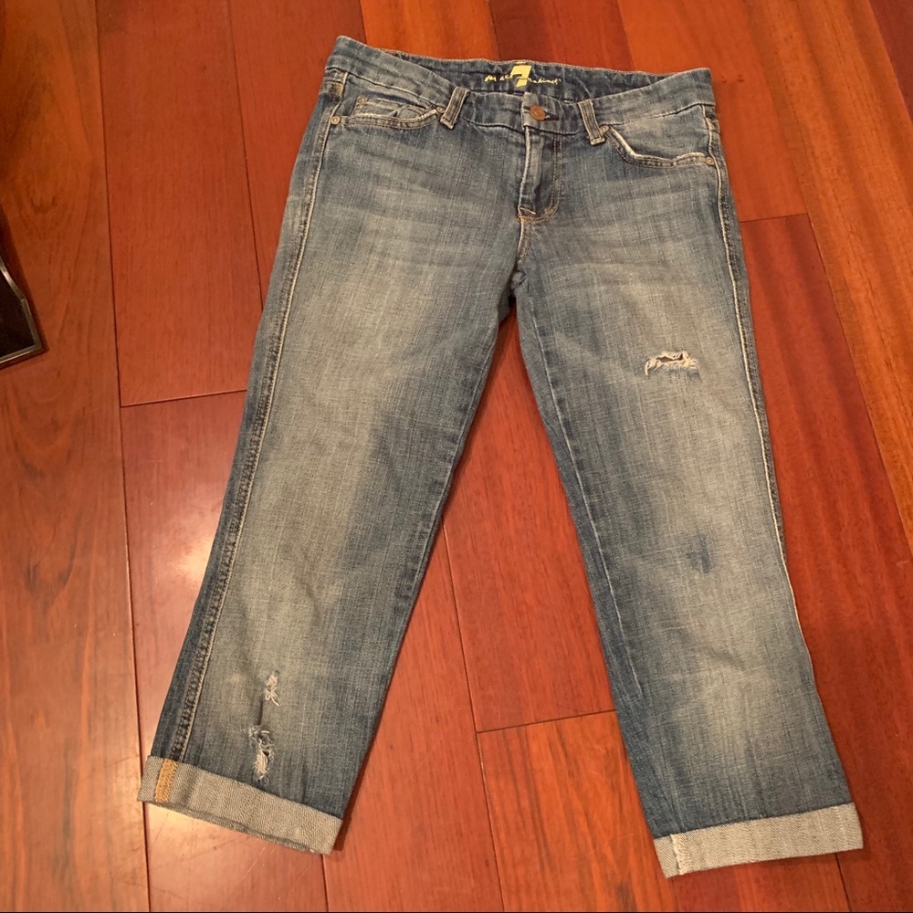 7 For All Mankind Distressed Jeans Capri, Size 26